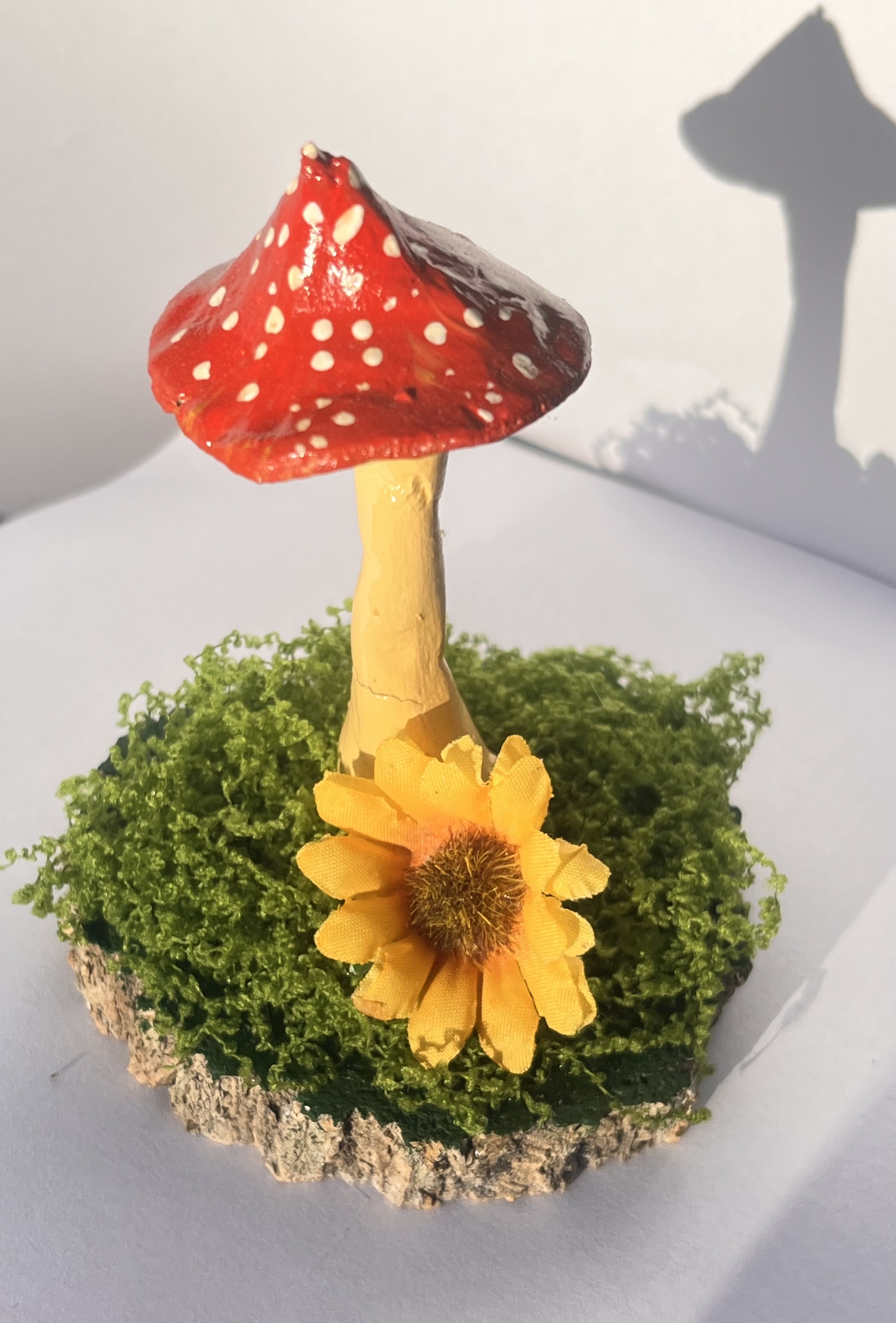Cogumelo modelado em base de Madeira 🍄